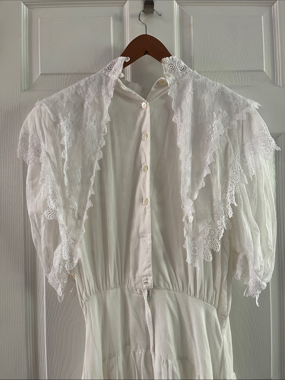 Vintage Jessica McClintock White Lace High-Neck Dress - Picture 6 of 11